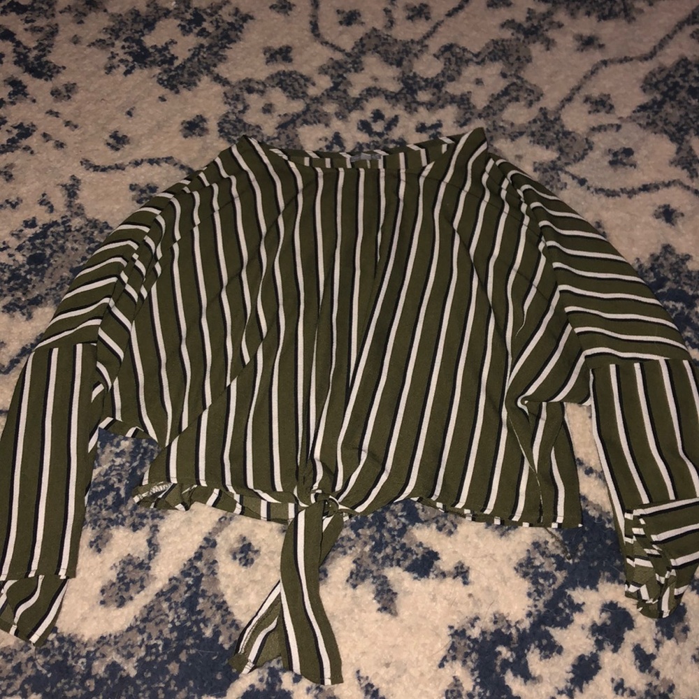 dress shirt